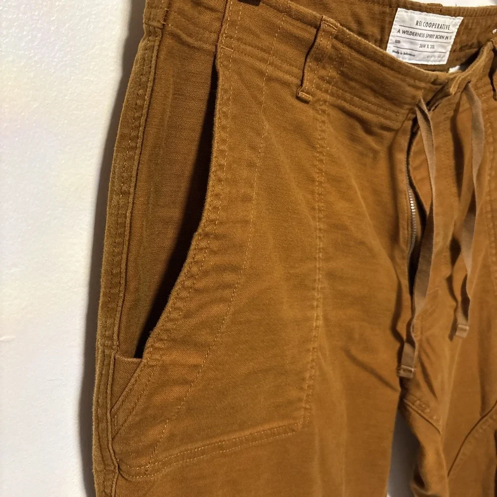 REI Cooperative Men's Brown Pants Size 36 X 30 - Picture 6 of 9